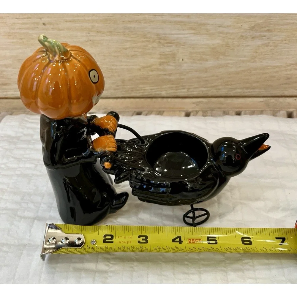 Yankee Candle PumpkinPeople Raven Carriage TeaLight Holder Halloween 2011 Rare